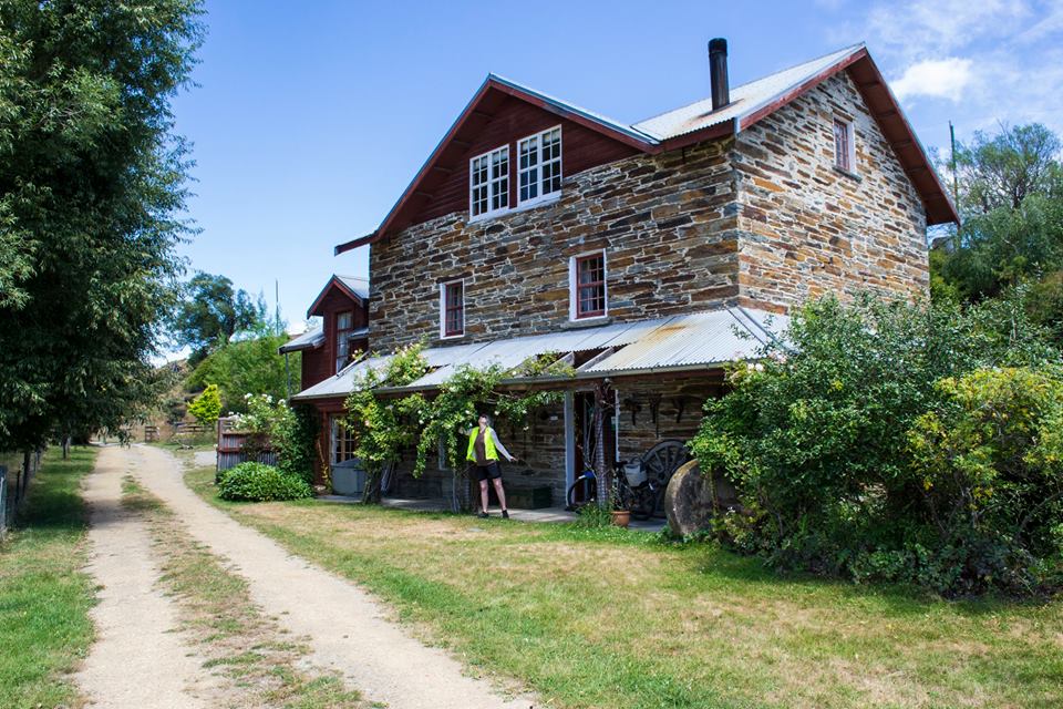 27336670_10155307174408634_7175385895354639110_n